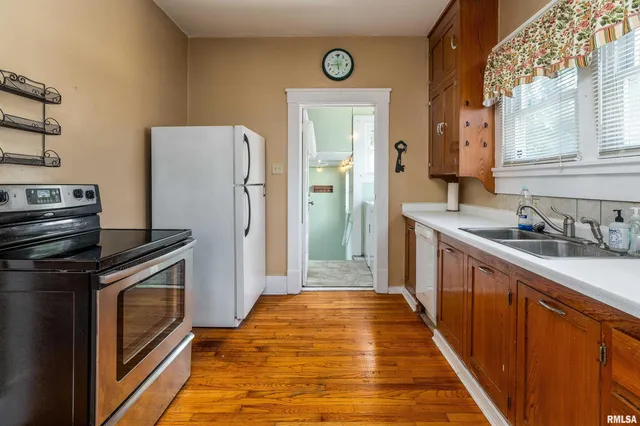 $129,000 | 544 East Main Street, Du Quoin, IL 62832