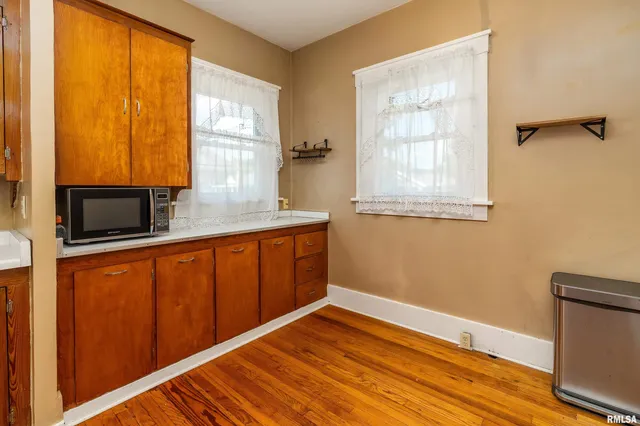 $129,000 | 544 East Main Street, Du Quoin, IL 62832