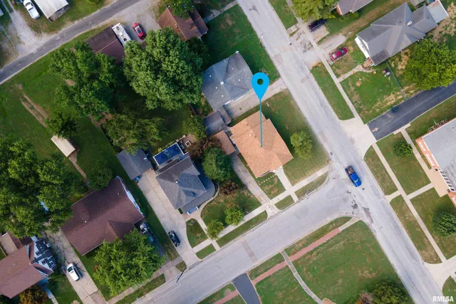 $129,000 | 544 East Main Street, Du Quoin, IL 62832