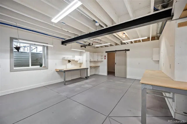 a view of a storage & utility room