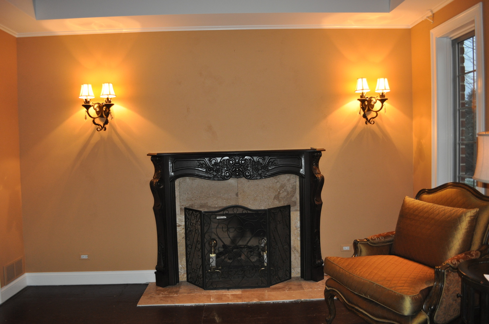38W155 Henricksen Road St. Charles, IL 60175 - Photo 3 of 35