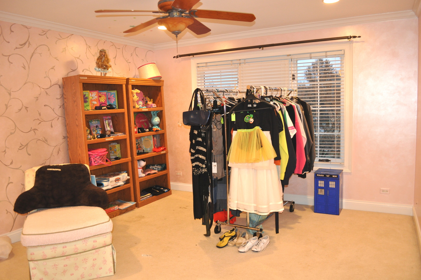 38W155 Henricksen Road St. Charles, IL 60175 - Photo 24 of 35