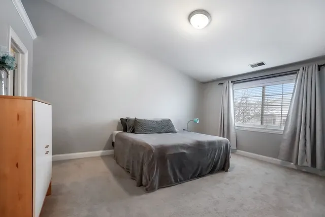 $269,900 | 37 Heather Glen Drive, Unit 37, Aurora, IL 60504