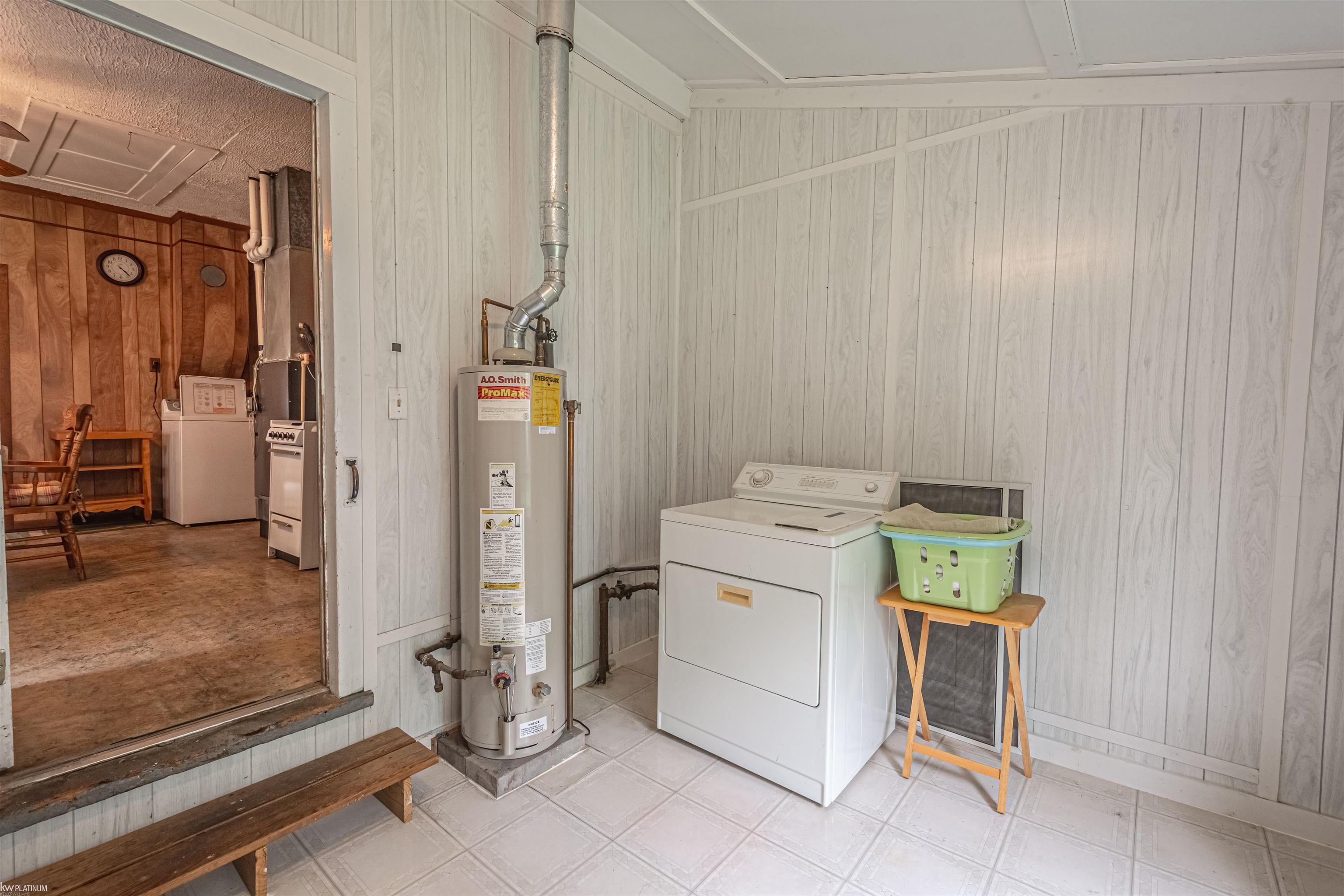 2420 Stone Street Port Huron, MI 48060 - Photo 13 of 15