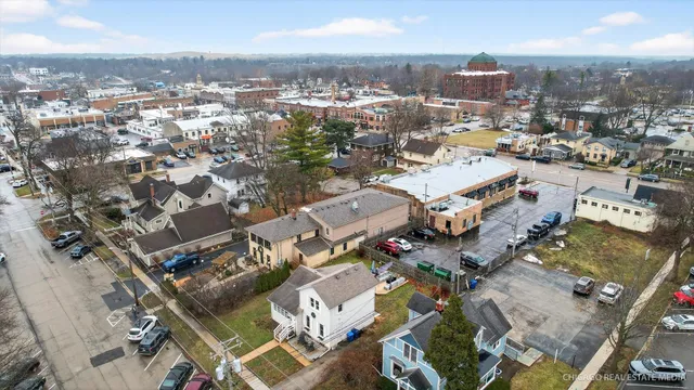 $600,000 | 422 Hamilton Street, Geneva, IL 60134