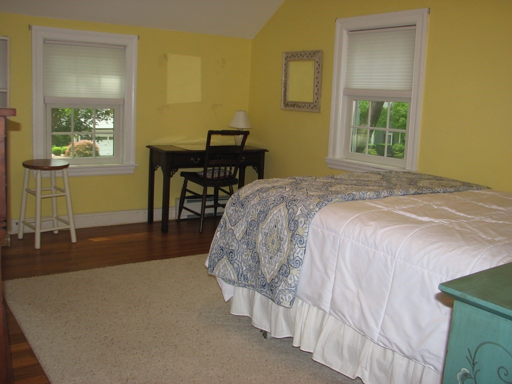 10 Jackson Road Wellesley, MA 02481 - Photo 11 of 14