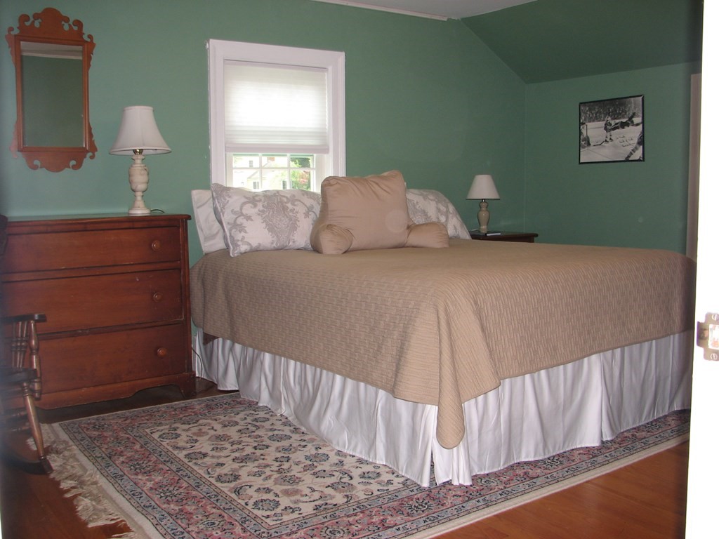 10 Jackson Road Wellesley, MA 02481 - Photo 9 of 14