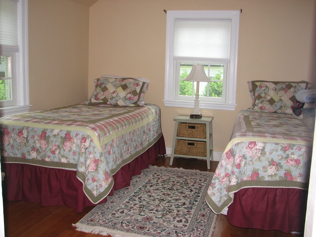 10 Jackson Road Wellesley, MA 02481 - Photo 10 of 14