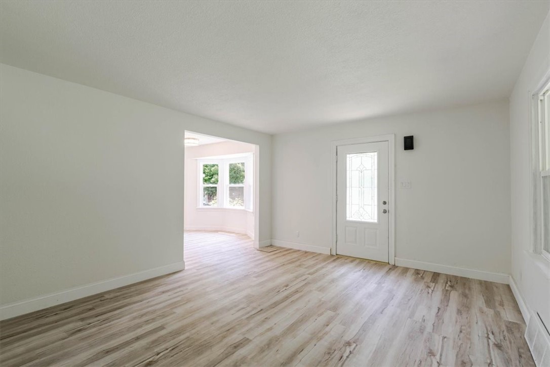 1630 West William Street Decatur, IL 62522 - Photo 7 of 26