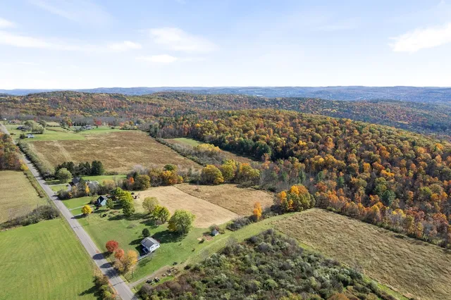 $215,000 | 3543 Bornt Hill Road, Endicott, NY 13760