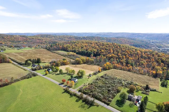 $215,000 | 3543 Bornt Hill Road, Endicott, NY 13760