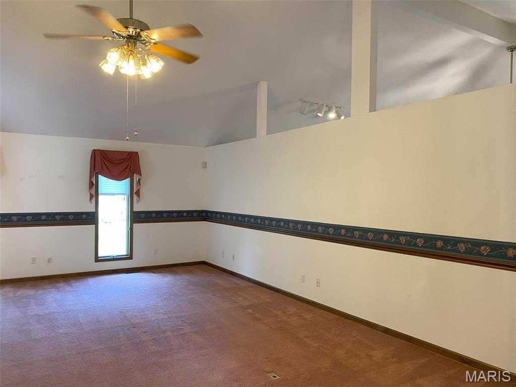 12702 Crestview Lane Trenton, IL 62293 - Photo 11 of 98