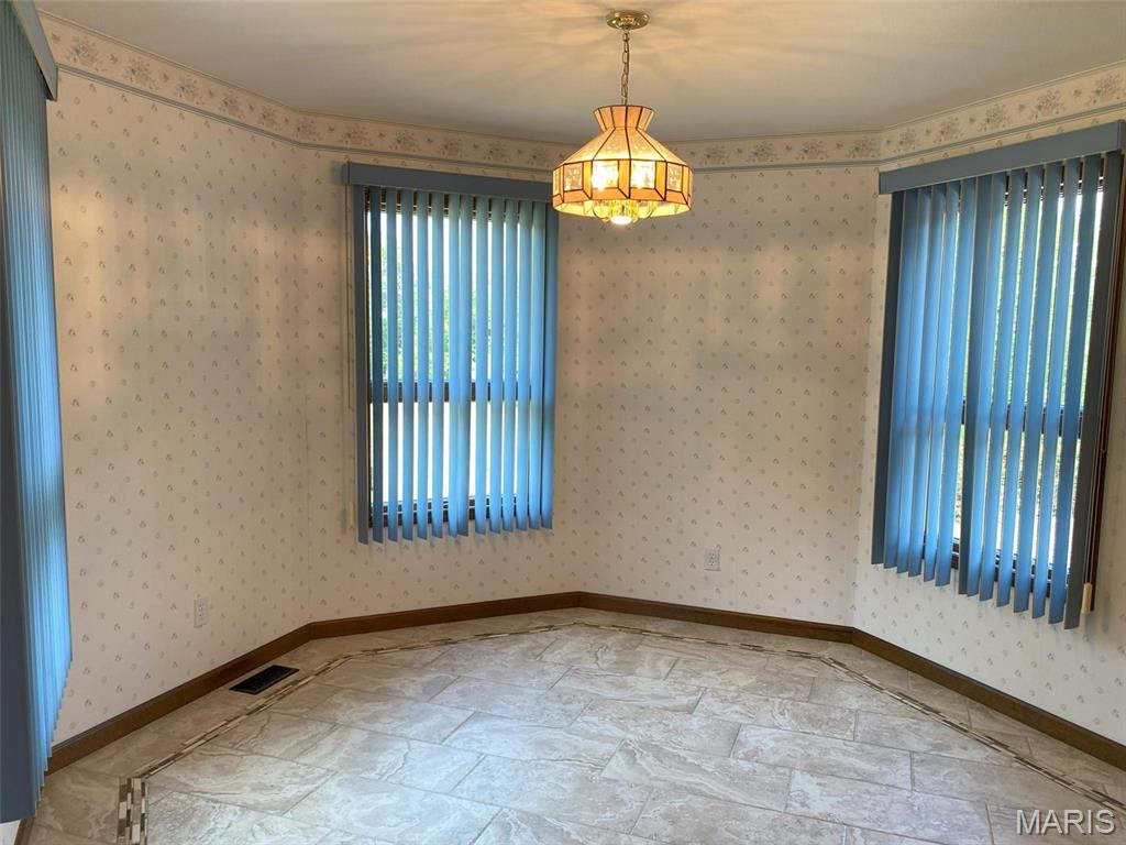 12702 Crestview Lane Trenton, IL 62293 - Photo 25 of 98