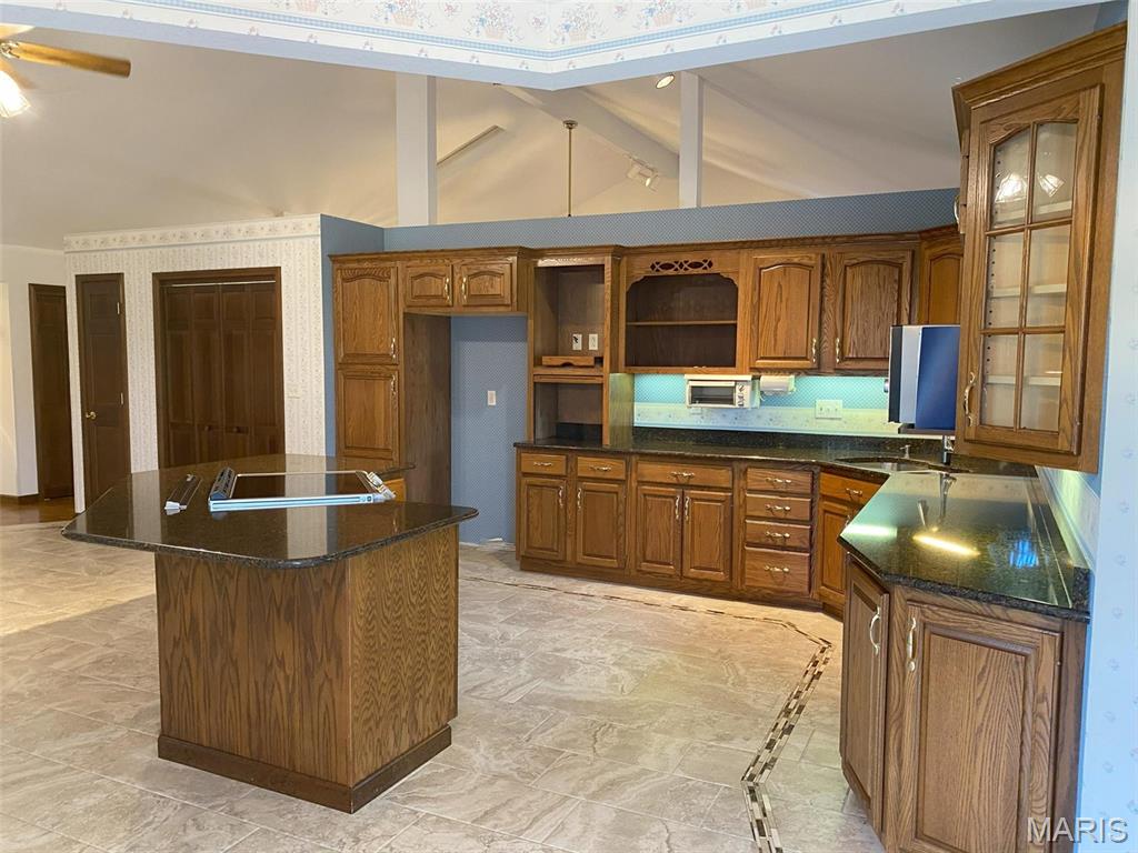 12702 Crestview Lane Trenton, IL 62293 - Photo 27 of 98