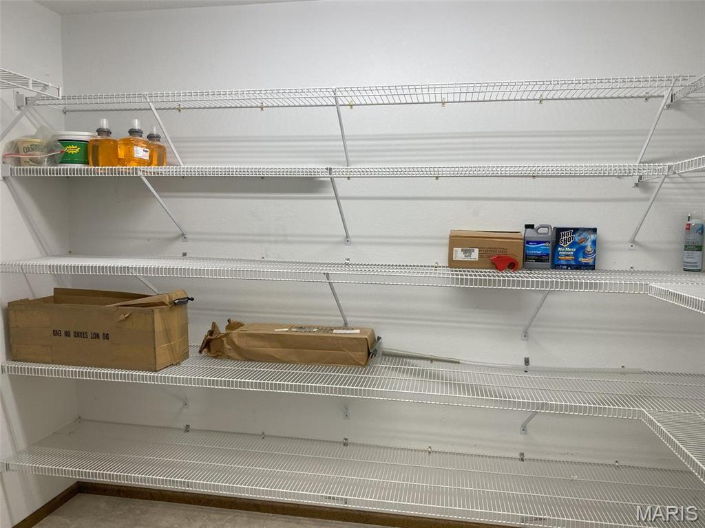 12702 Crestview Lane Trenton, IL 62293 - Photo 33 of 98