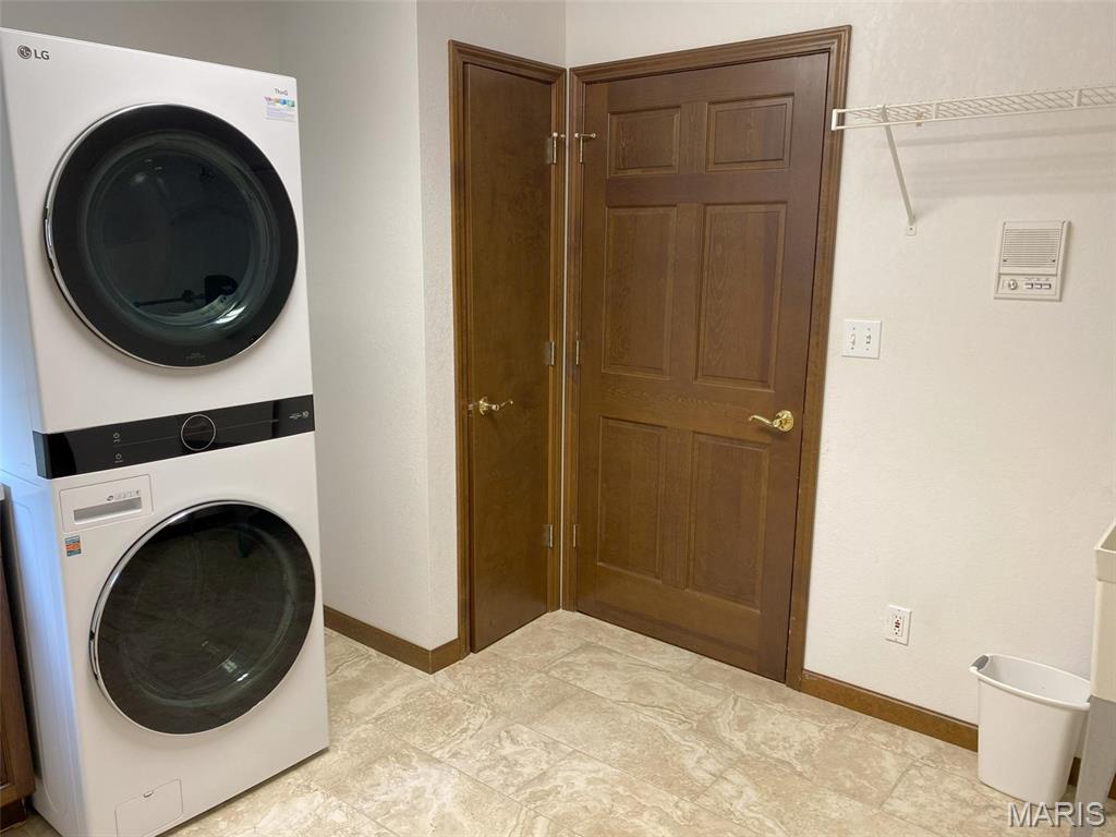 12702 Crestview Lane Trenton, IL 62293 - Photo 37 of 98