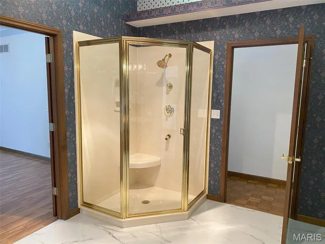 $595,000 | 12702 Crestview Lane, Trenton, IL 62293