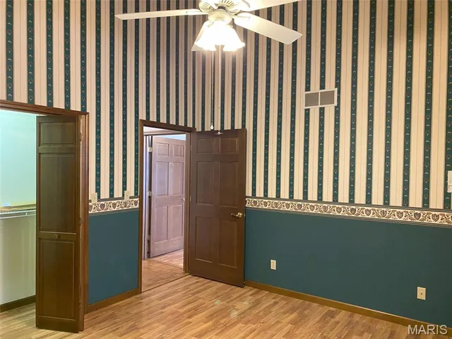 $595,000 | 12702 Crestview Lane, Trenton, IL 62293