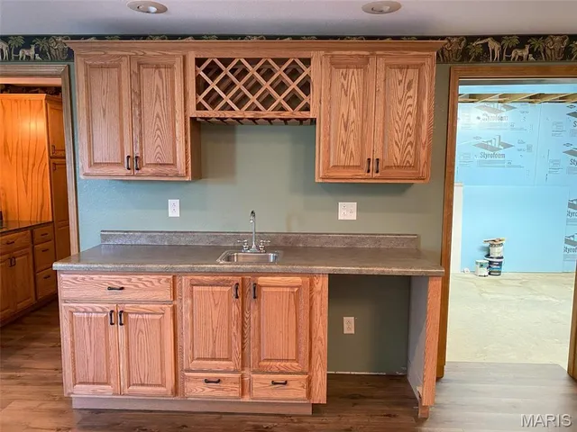 $595,000 | 12702 Crestview Lane, Trenton, IL 62293