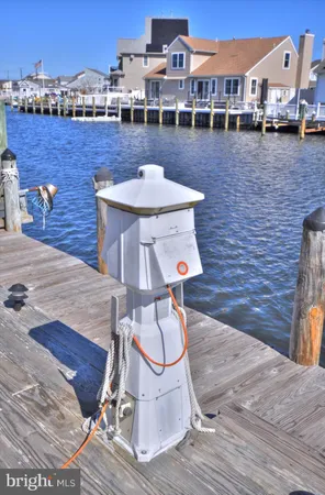 $929,900 | 19 Centerboard Drive, Bayville, NJ 08721