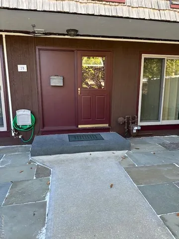 $450,000 | 2 Heritage Drive, Unit B, New City, NY 10956