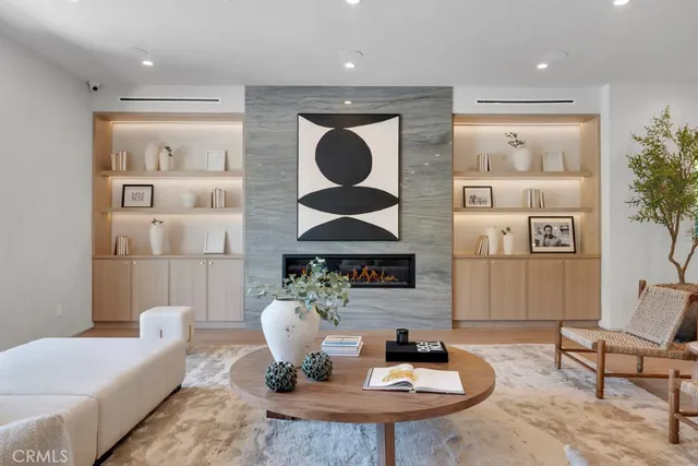 $5,199,000 | 13024 Bloomfield Street, Studio City, CA 91604