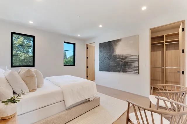 $5,199,000 | 13024 Bloomfield Street, Studio City, CA 91604