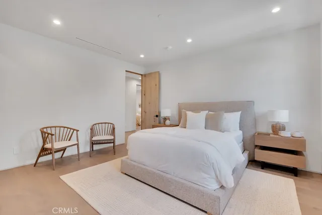 $5,199,000 | 13024 Bloomfield Street, Studio City, CA 91604