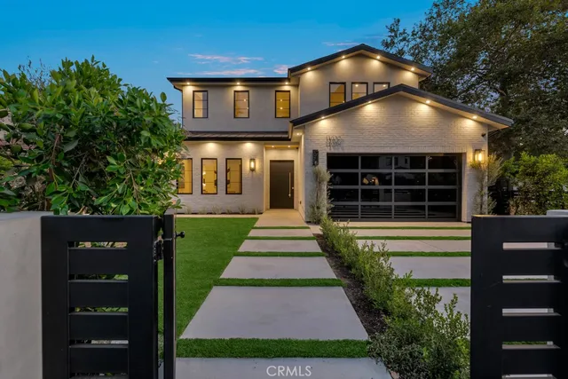 $5,199,000 | 13024 Bloomfield Street, Studio City, CA 91604