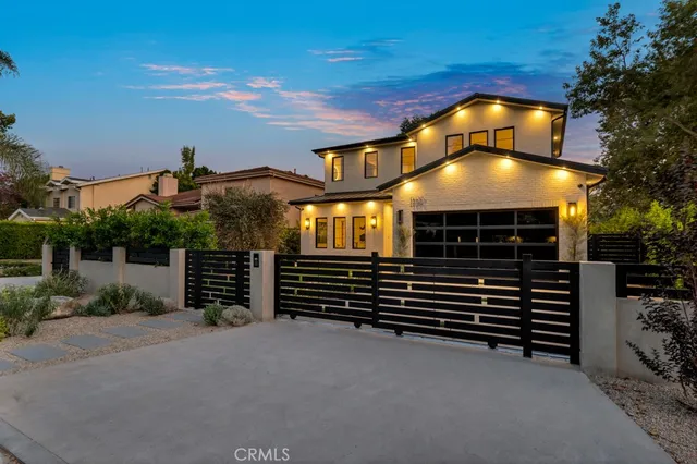 $5,199,000 | 13024 Bloomfield Street, Studio City, CA 91604