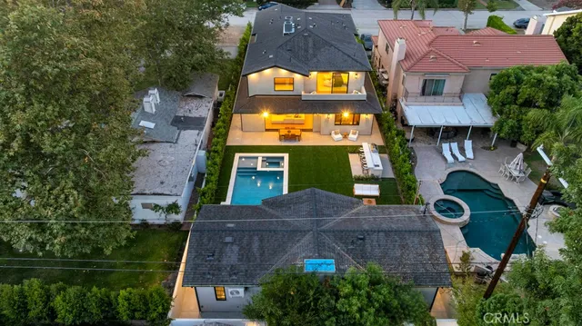 $5,199,000 | 13024 Bloomfield Street, Studio City, CA 91604