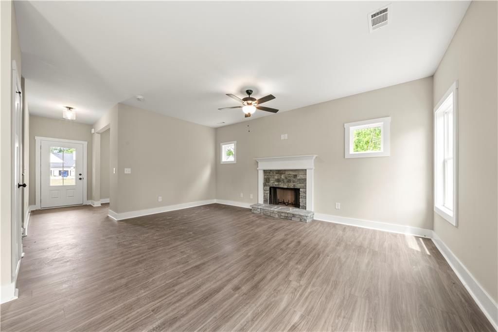 500 Benson Meadows Drive Dallas, GA 30157 - Photo 7 of 33