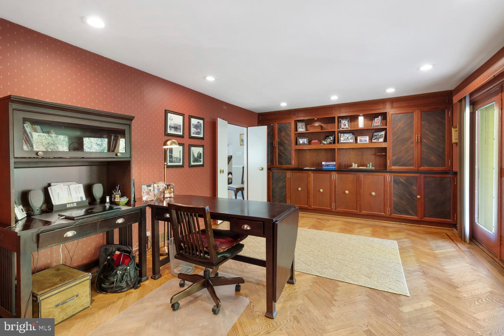 321 Myrtle Lane Narberth, PA 19072 - Photo 14 of 69 Library/Office