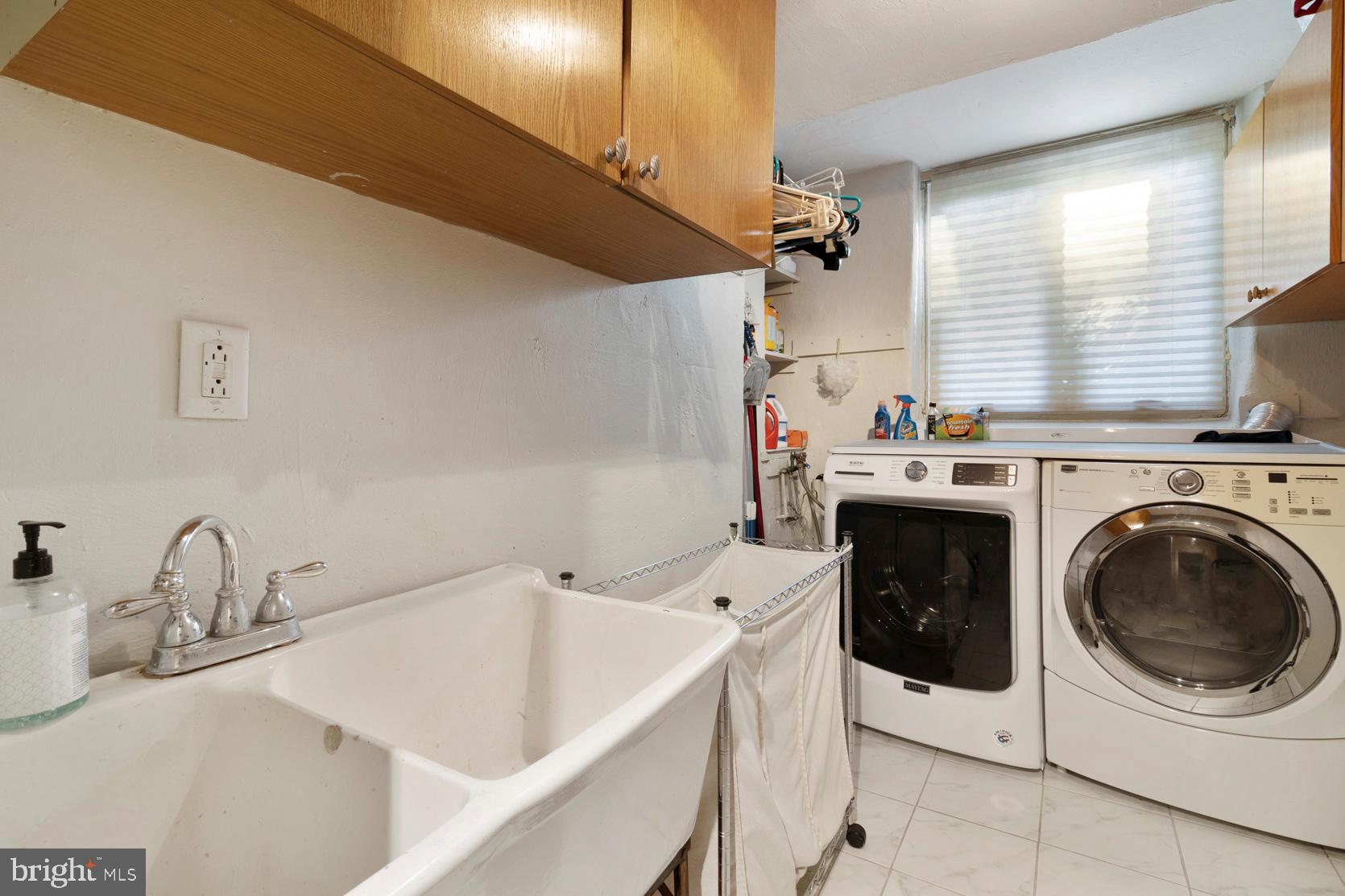 321 Myrtle Lane Narberth, PA 19072 - Photo 42 of 69 Laundry room