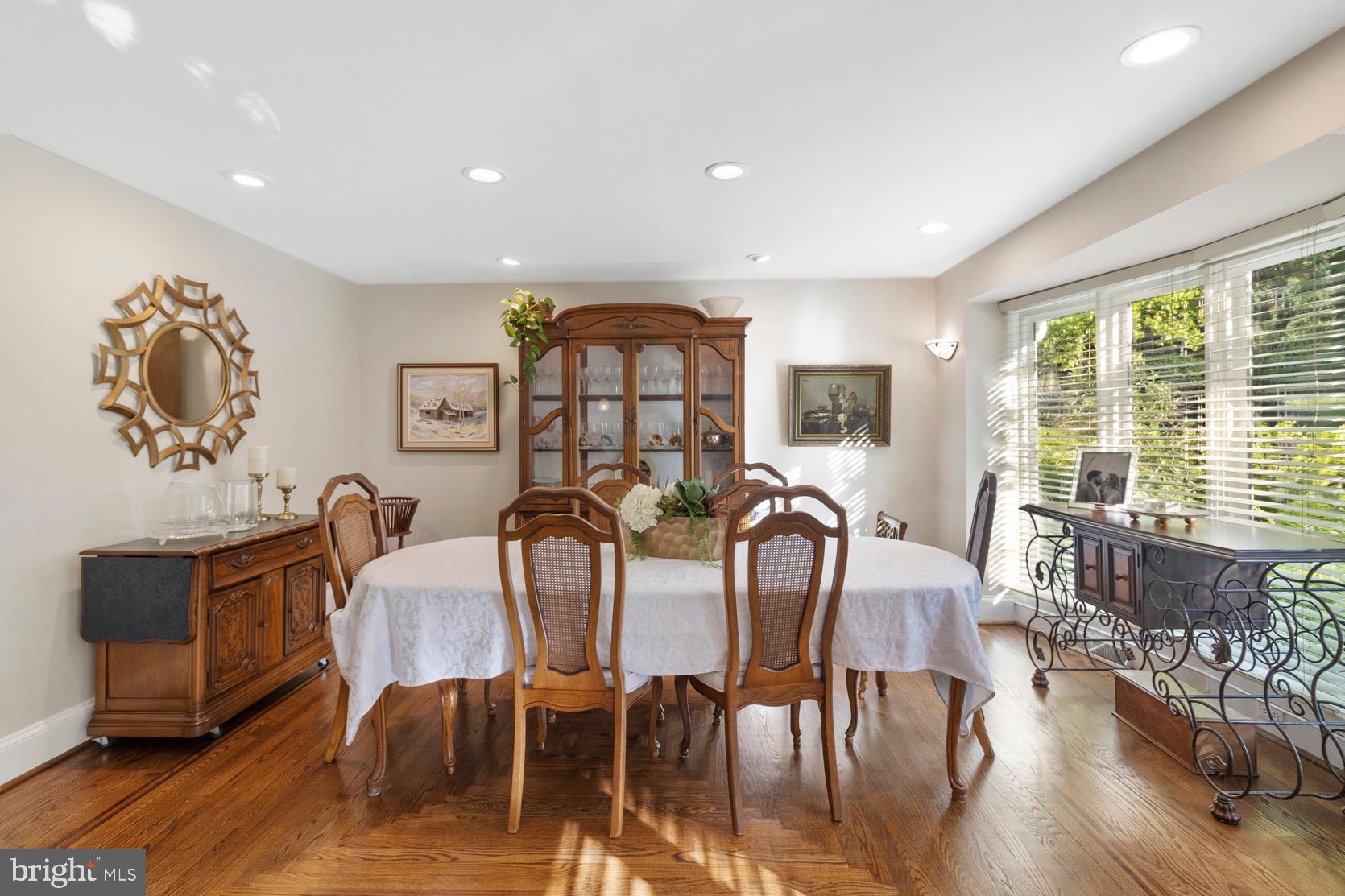 321 Myrtle Lane Narberth, PA 19072 - Photo 8 of 69