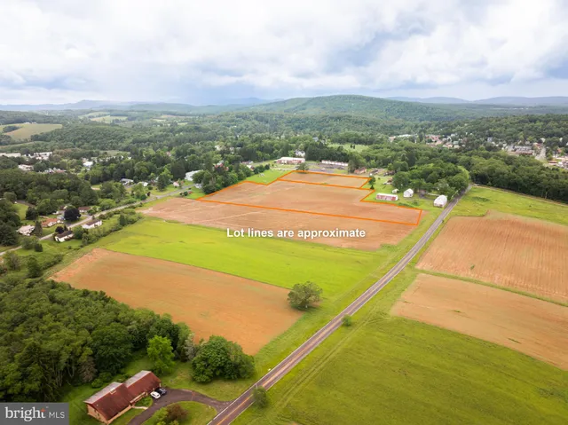 $199,900 | 8th & Dennett Road Street, Oakland, MD 21550