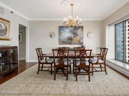$999,000 | 950 North Michigan Avenue, Unit 2305, Chicago, IL 60611