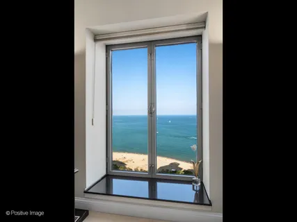 $999,000 | 950 North Michigan Avenue, Unit 2305, Chicago, IL 60611