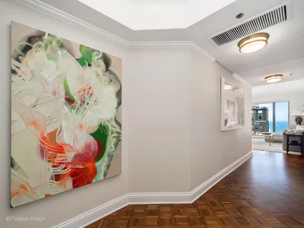 $999,000 | 950 North Michigan Avenue, Unit 2305, Chicago, IL 60611