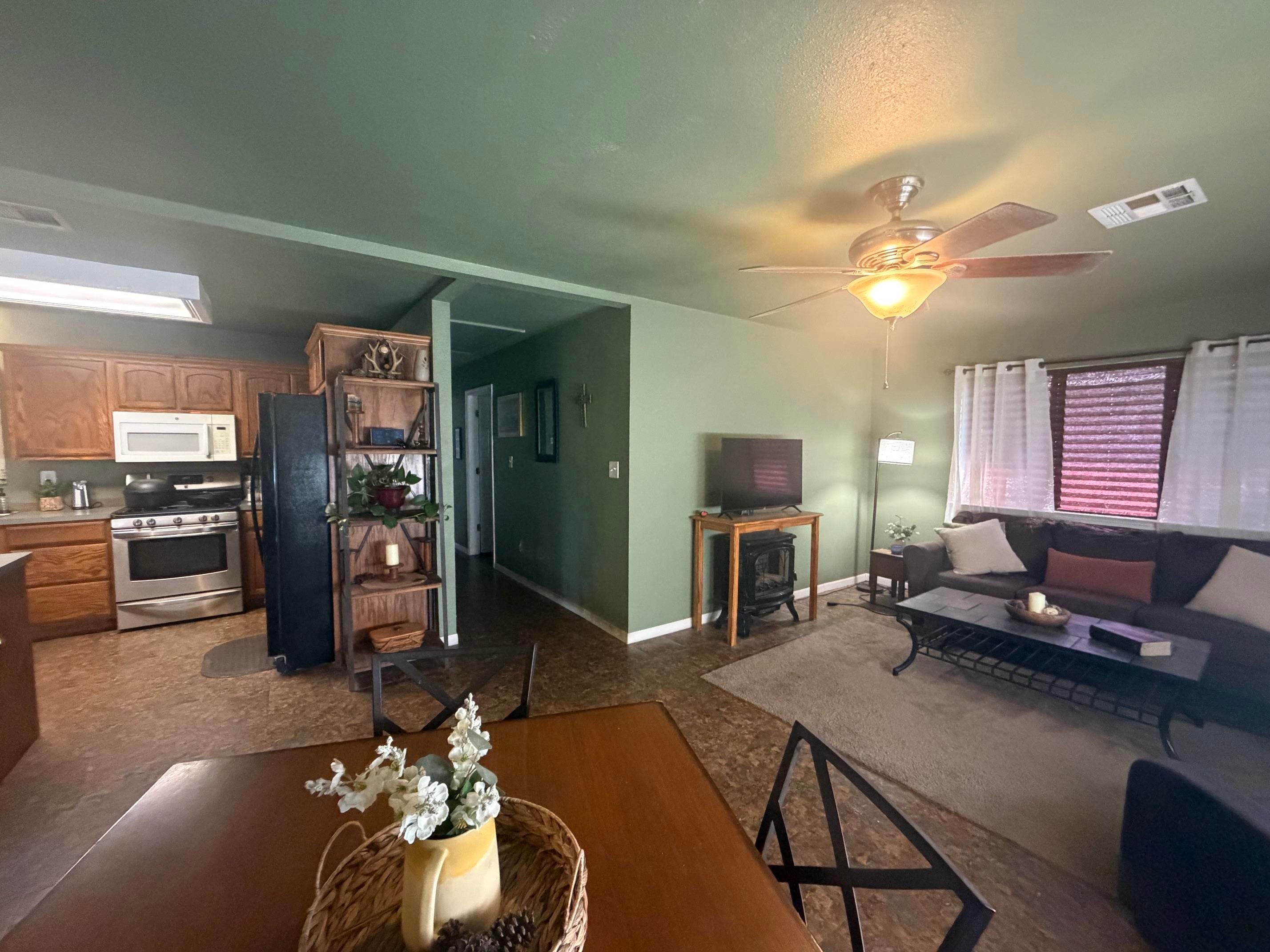 7170 Lewis Drive Beaumont, TX 77708 - Photo 7 of 14 Gallery Image 7