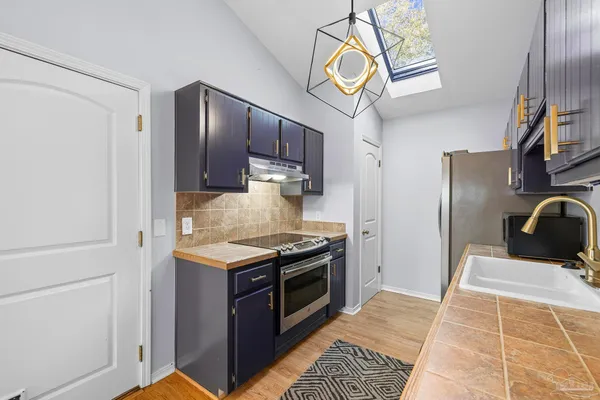 $299,000 | 3502 Silvertree Lane, Pensacola, FL 32504