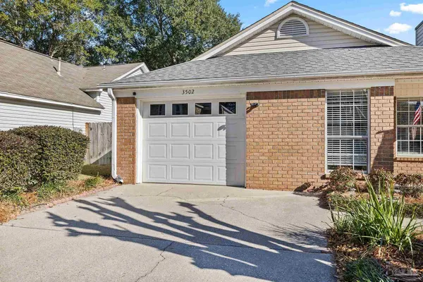 $299,000 | 3502 Silvertree Lane, Pensacola, FL 32504