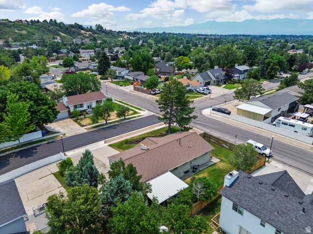 2693 Teal Way Sandy, UT 84093 - Photo 48 of 50 Residential neighborhood featuring established homes and mature trees