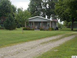 2250 Laberdee Road Adrian, MI 49221 - Photo 1 of 24 20412814.JPG