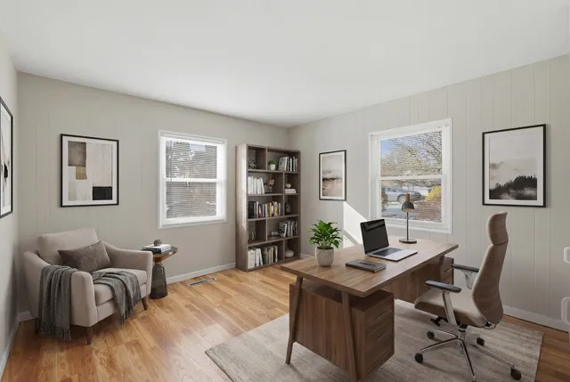 $3,300 | 5611 South Quincy Street, Hinsdale, IL 60521