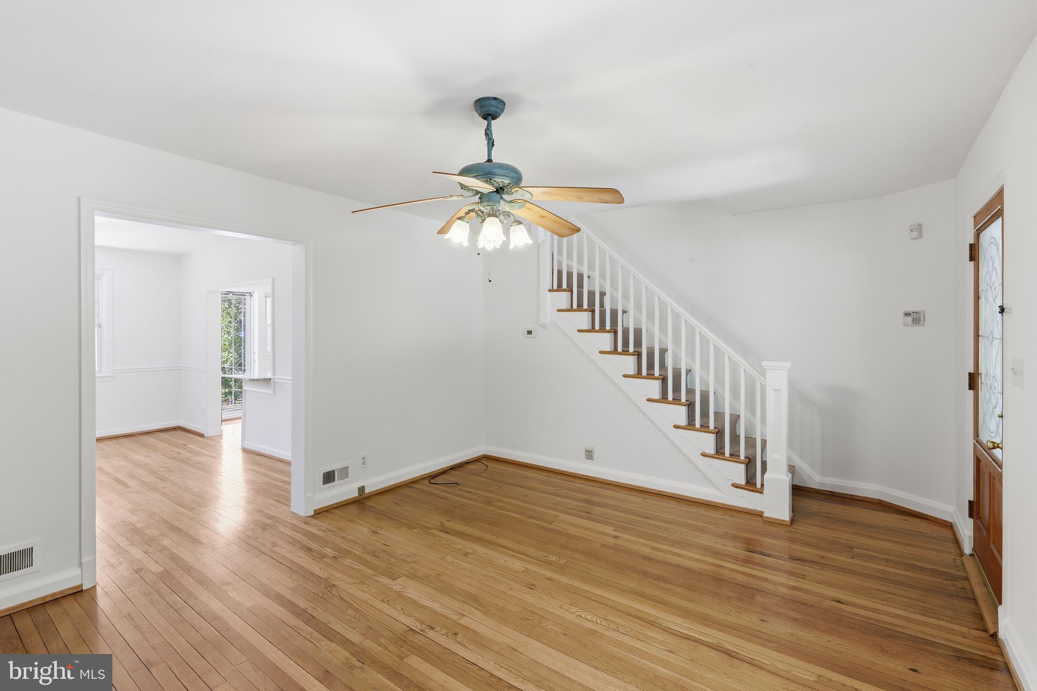 1421 West 41st Street Baltimore, MD 21211 - Photo 5 of 43 LR open to DR