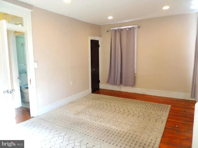 $3,500 | 1465 Girard Street Northwest, Washington, DC 20009