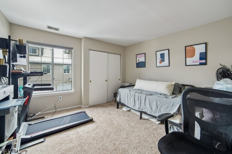 19 Birchwood Road, Unit 19 Bedminster, NJ 07921 - Photo 12 of 41