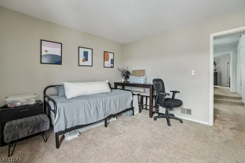 $465,000 | 19 Birchwood Road, Unit 19, Bedminster, NJ 07921