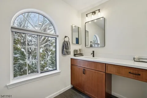 $465,000 | 19 Birchwood Road, Unit 19, Bedminster, NJ 07921